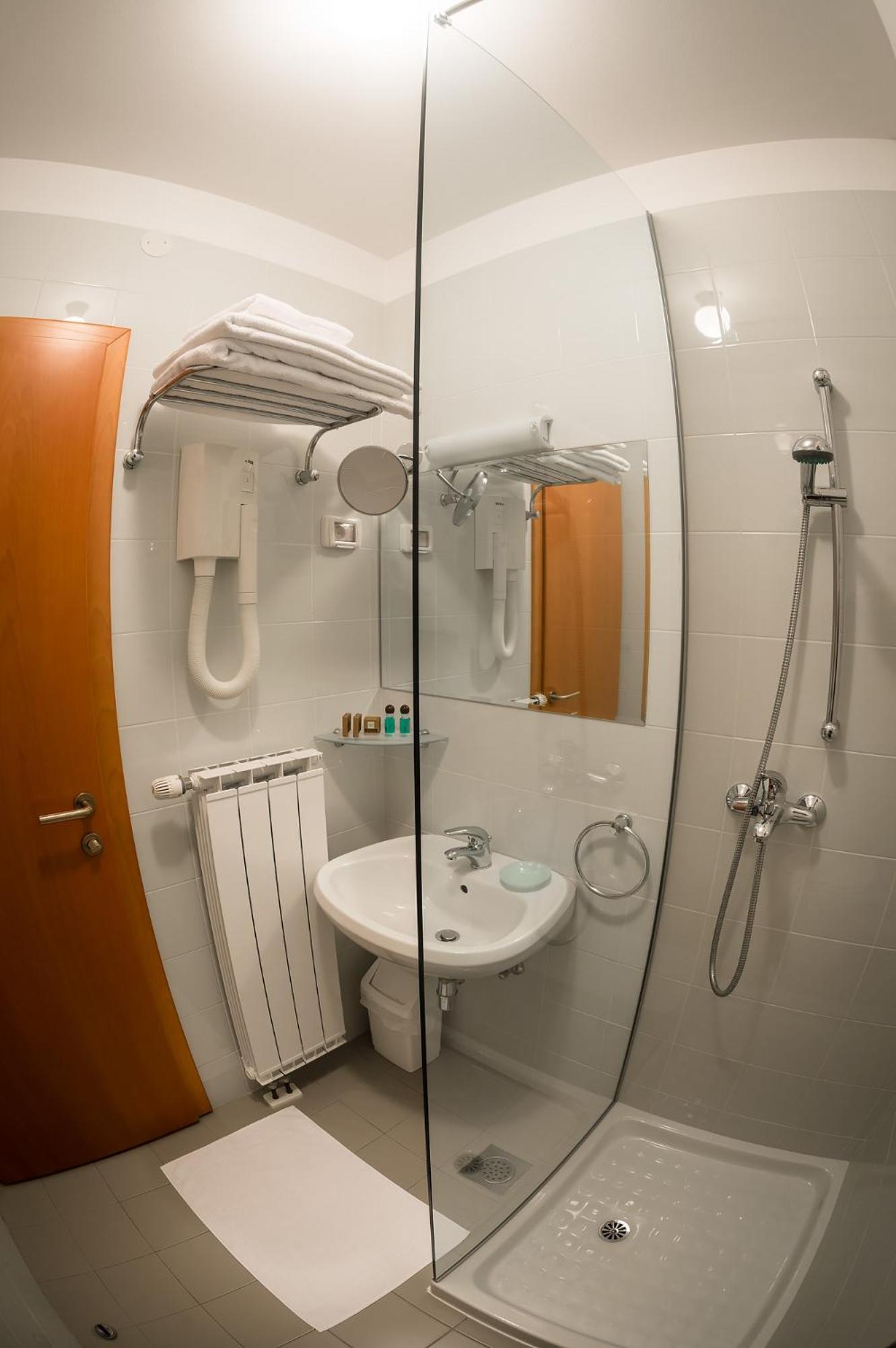 Guest Accommodation Primula نوفا جوريكا المظهر الخارجي الصورة