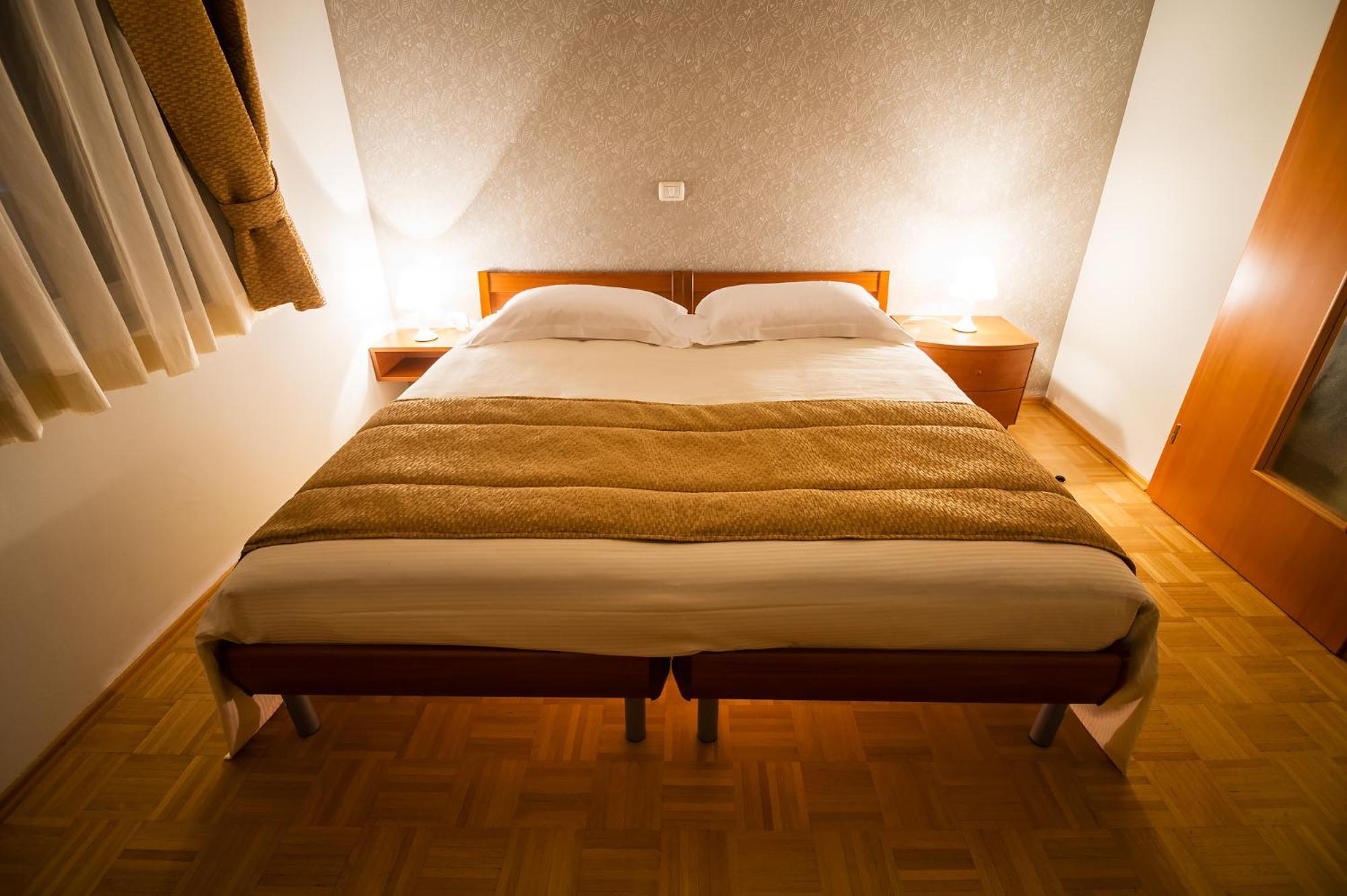 Guest Accommodation Primula نوفا جوريكا المظهر الخارجي الصورة